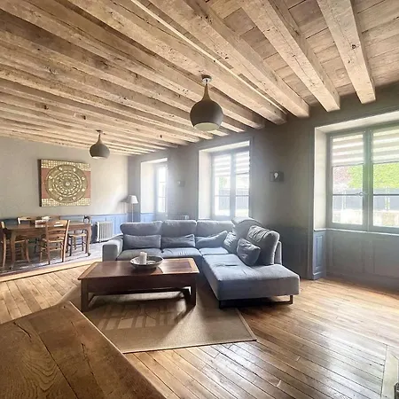 Dom wakacyjny Maison De Maitre Plein Centre Montluçon