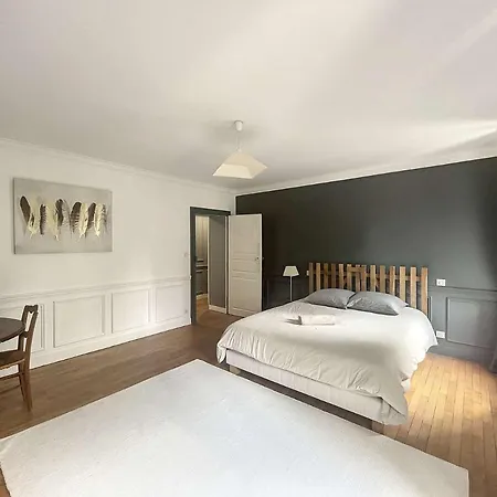 Maison De Maitre Plein Centre * Montluçon